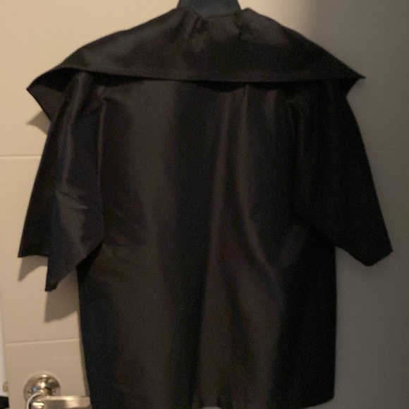 Beautiful like new St. John Evening Blouse or Jacket. Size 2 - Picture 4 of 5